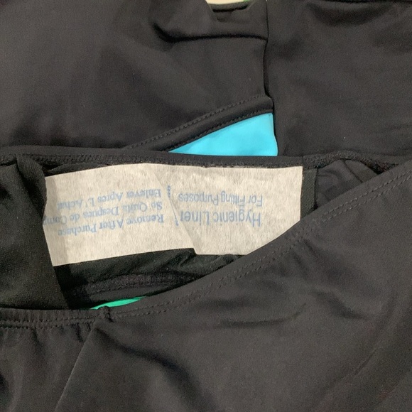 FIT 4 U Tummy Control Black and Blue One-Piece Swimsuit size 10 - Picture 5 of 5